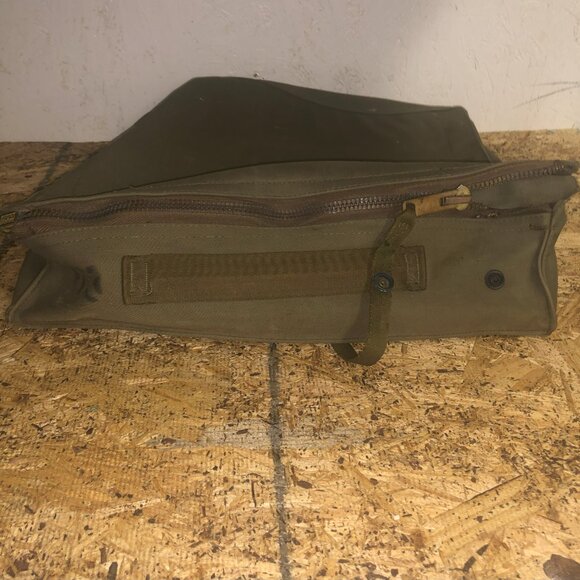 Vintage Green Military Bag / Rucksack - Collector's Item Only (LLT1584) - Picture 5 of 12